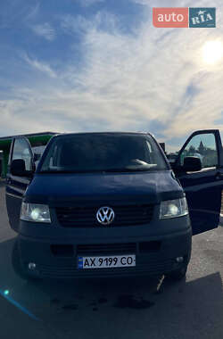 Минивэн Volkswagen Transporter 2009 в 