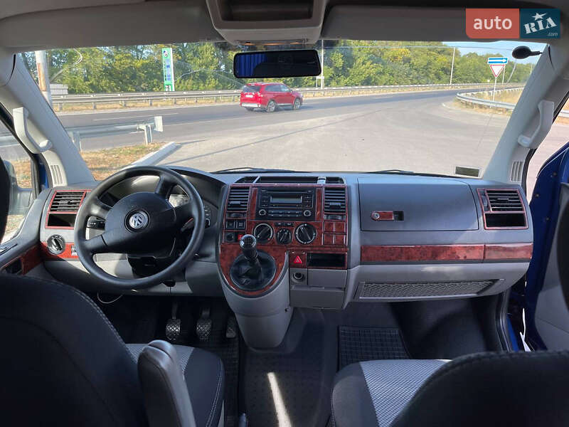 Мінівен Volkswagen Transporter 2009 в Полтаві
