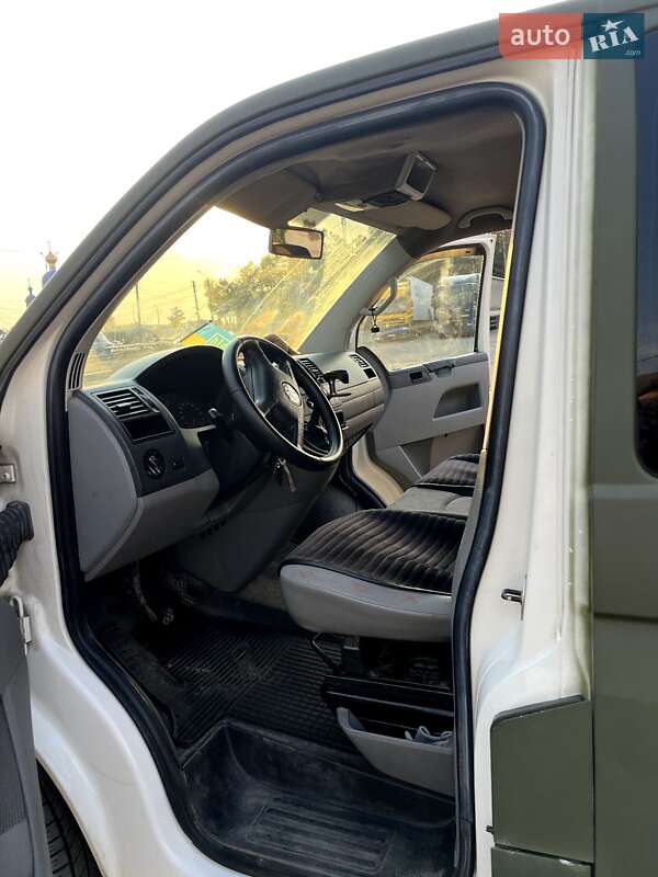 Минивэн Volkswagen Transporter 2004 в Харькове