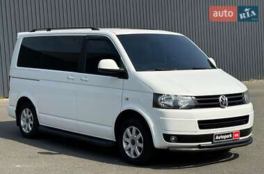 Минивэн Volkswagen Transporter 2014 в 