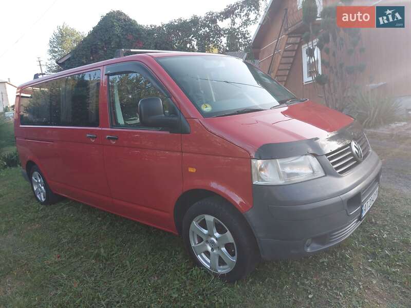 Минивэн Volkswagen Transporter 2005 в Долине