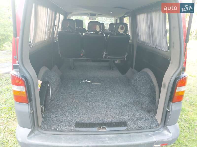 Минивэн Volkswagen Transporter 2005 в Долине