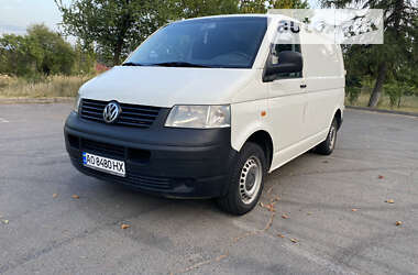 Грузопассажирский фургон Volkswagen Transporter 2004 в Ужгороде