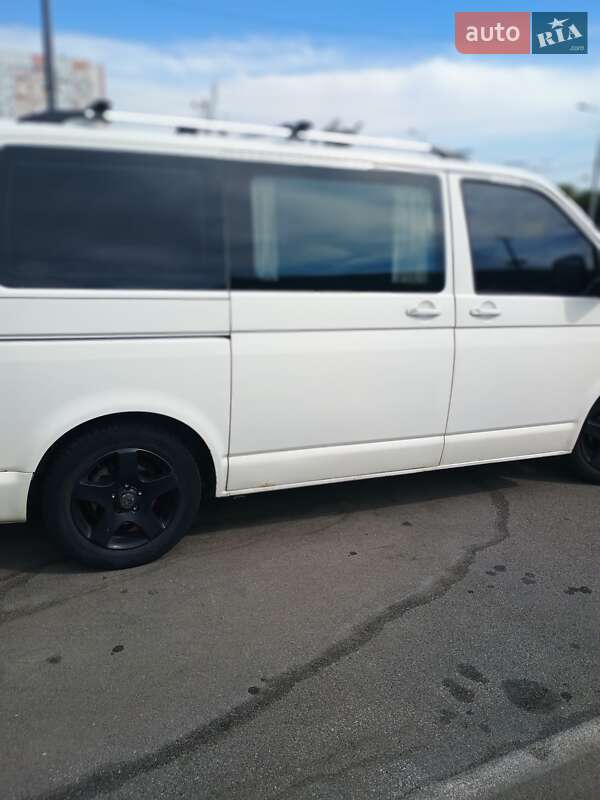 Мінівен Volkswagen Transporter 2006 в Києві