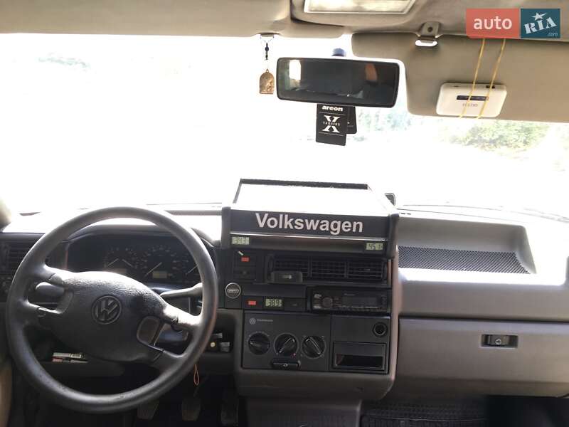 Минивэн Volkswagen Transporter 1998 в Черновцах