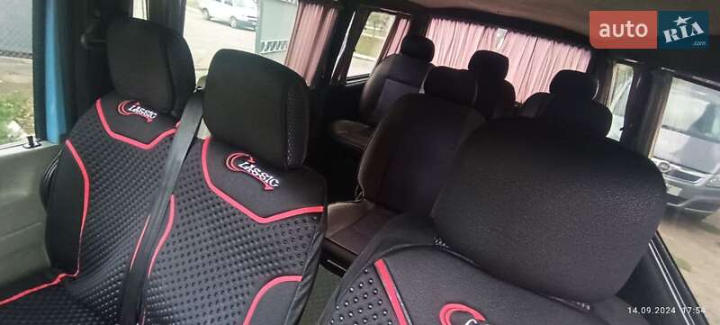 Мінівен Volkswagen Transporter 2000 в Первомайську