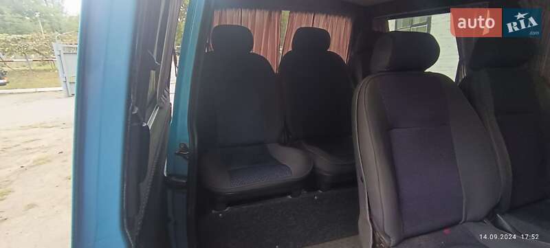 Мінівен Volkswagen Transporter 2000 в Первомайську