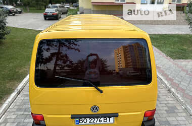 Мінівен Volkswagen Transporter 2001 в Кам'янець-Подільському