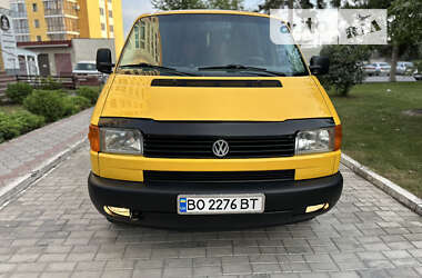 Мінівен Volkswagen Transporter 2001 в Кам'янець-Подільському