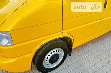 Минивэн Volkswagen Transporter 2000 в 