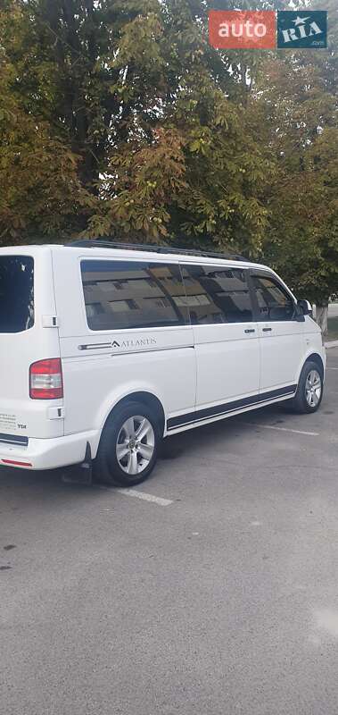Мінівен Volkswagen Transporter 2015 в Дніпрі