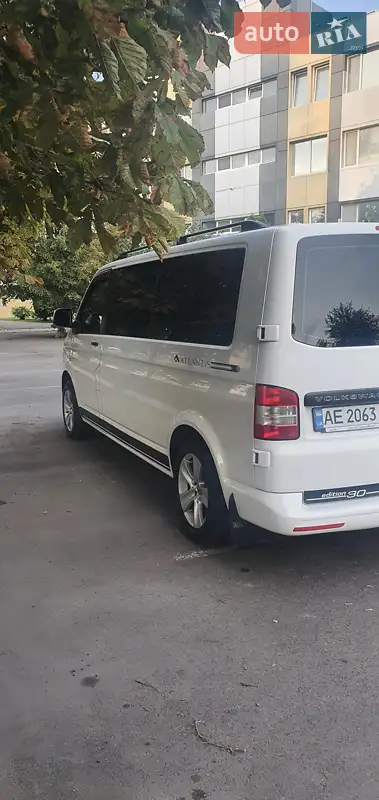 Volkswagen Transporter 2015 VIN WV1ZZZ7HZFH120489 фото оголошення 2 з 53