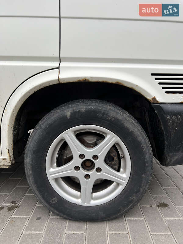Минивэн Volkswagen Transporter 1999 в Ковеле