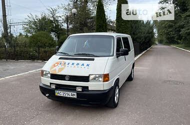 Мінівен Volkswagen Transporter 2002 в Радивиліві