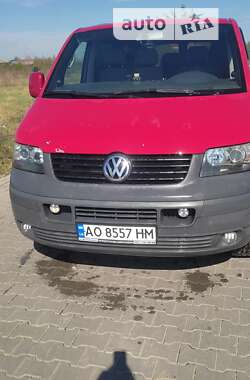 Мінівен Volkswagen Transporter 2004 в Виноградові