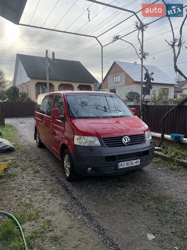 Минивэн Volkswagen Transporter 2004 в Тячеве фото 2 Минивэн Volkswagen Transporter 2004 в Тячеве