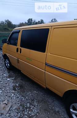 Минивэн Volkswagen Transporter 2000 в Смеле