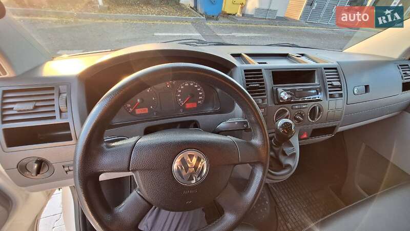 Минивэн Volkswagen Transporter 2008 в Киеве