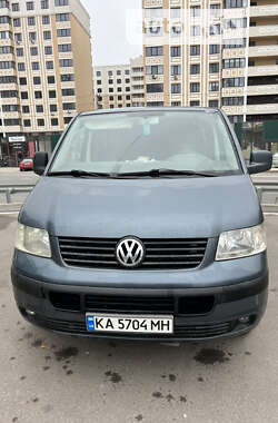 Минивэн Volkswagen Transporter 2004 в Киеве