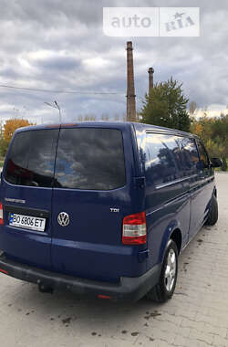 Грузовой фургон Volkswagen Transporter 2011 в Тернополе