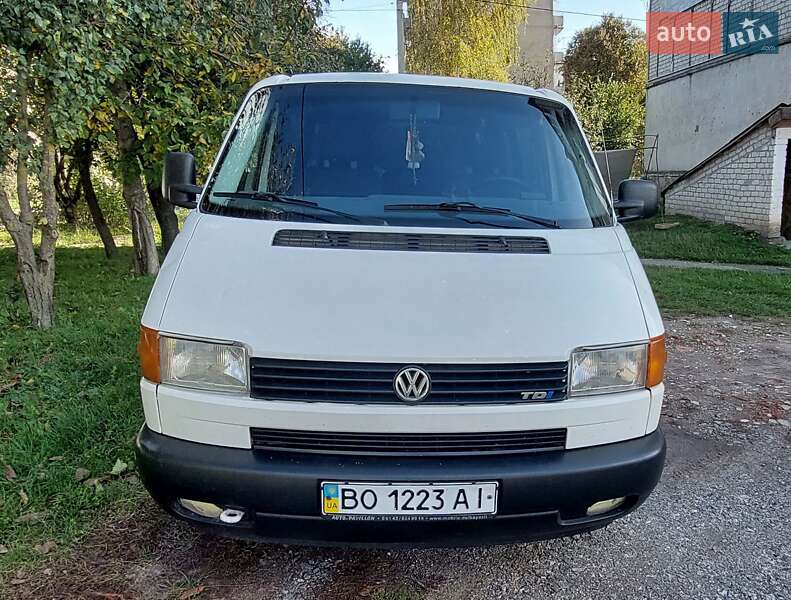 Мінівен Volkswagen Transporter 2002 в Ланівці