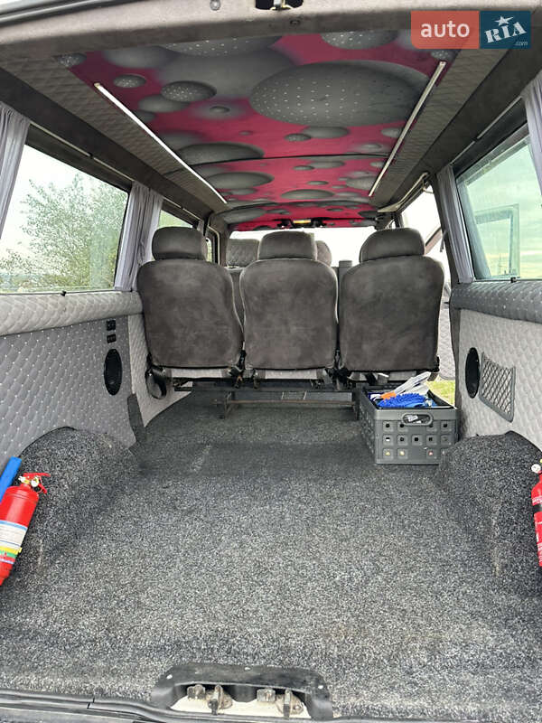 Минивэн Volkswagen Transporter 1999 в Черновцах