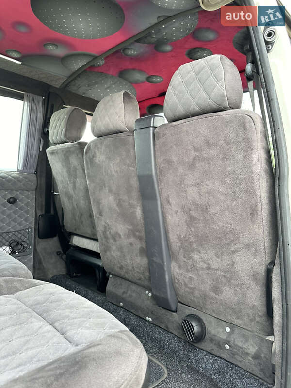 Минивэн Volkswagen Transporter 1999 в Черновцах