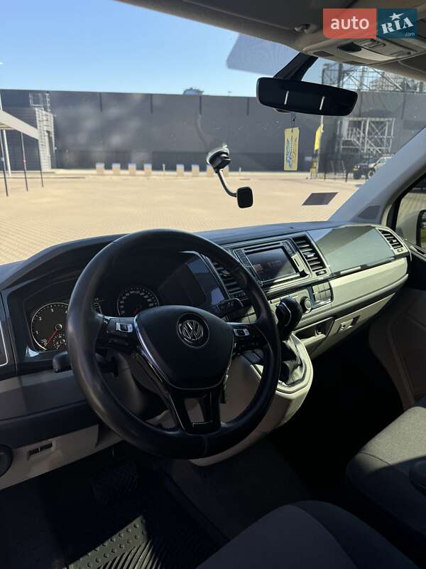 Грузовой фургон Volkswagen Transporter 2018 в Киеве
