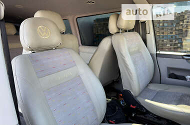 Мінівен Volkswagen Transporter 2010 в Києві