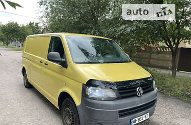 Вантажний фургон Volkswagen Transporter 2010 в Києві