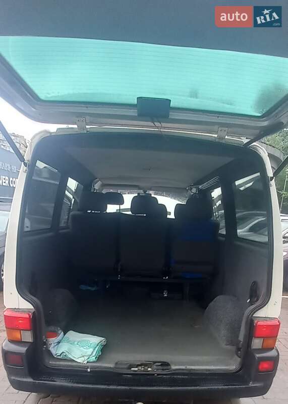 Минивэн Volkswagen Transporter 2003 в Киеве