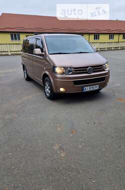 Минивэн Volkswagen Transporter 2010 в Киеве