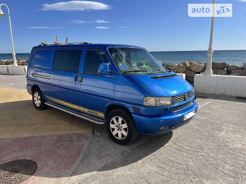 Грузовой фургон Volkswagen Transporter 2003 в Киеве