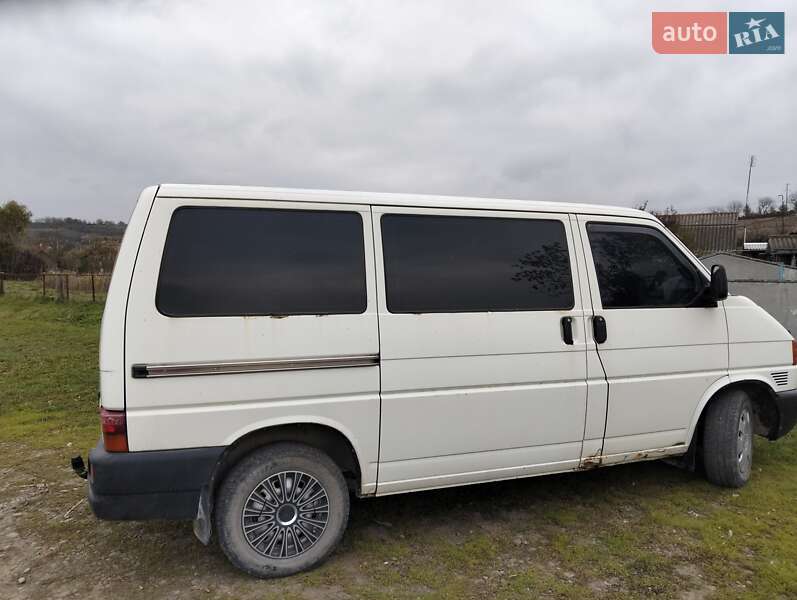 Минивэн Volkswagen Transporter 2001 в Хмельницком