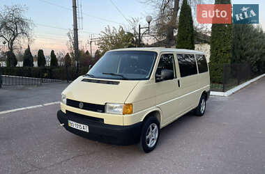 Мінівен Volkswagen Transporter 2002 в Радивиліві