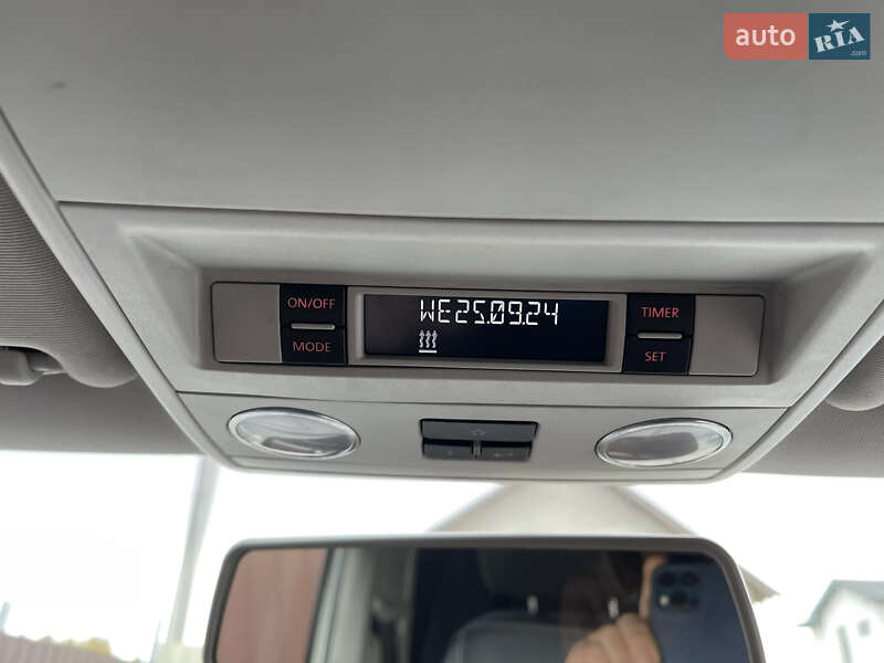 Минивэн Volkswagen Transporter 2011 в Киеве