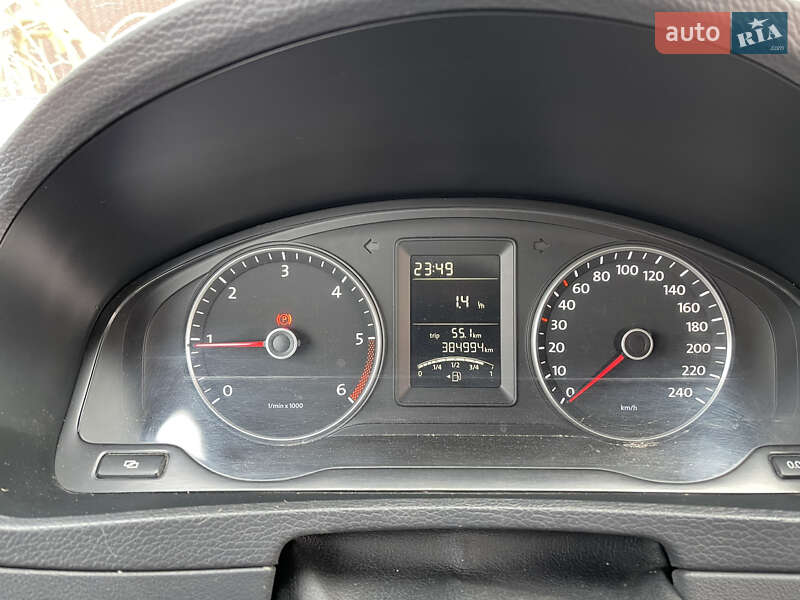 Минивэн Volkswagen Transporter 2011 в Киеве