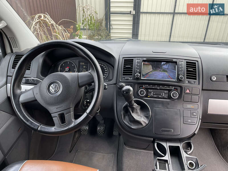 Минивэн Volkswagen Transporter 2011 в Киеве