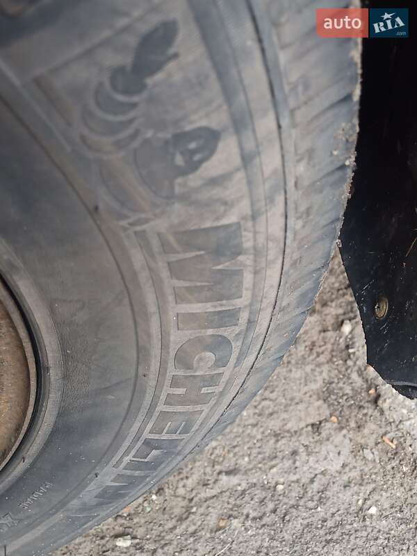 Минивэн Volkswagen Transporter 1996 в Днепре