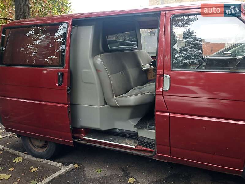 Минивэн Volkswagen Transporter 1996 в Днепре