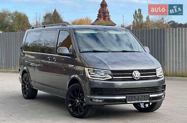 Мінівен Volkswagen Transporter 2016 в Дубні