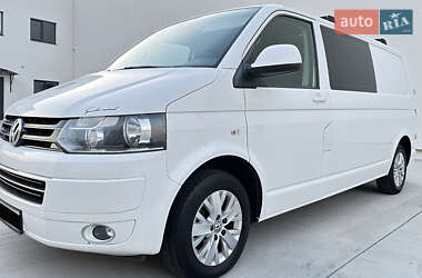 Минивэн Volkswagen Transporter 2015 в Луцке