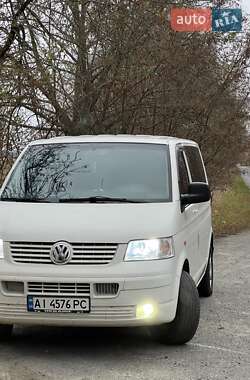 Мінівен Volkswagen Transporter 2004 в Бучі