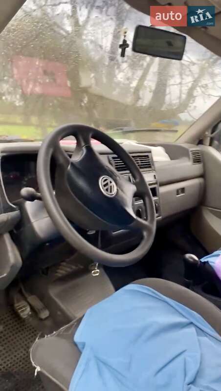 Мінівен Volkswagen Transporter 1999 в Ємільчиному