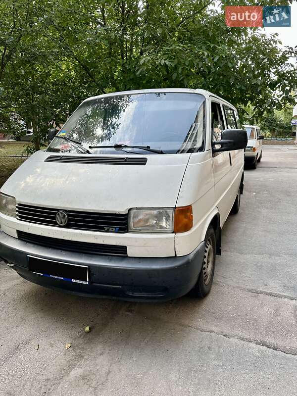 Минивэн Volkswagen Transporter 1999 в 