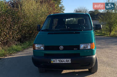 Минивэн Volkswagen Transporter 2000 в Ивано-Франковске