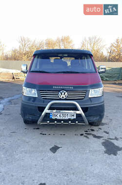 Мінівен Volkswagen Transporter 2004 в Рівному