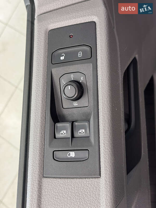 Грузовой фургон Volkswagen Transporter 2022 в Киеве