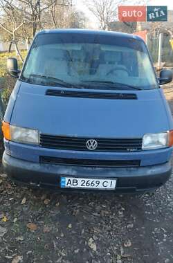 Грузовой фургон Volkswagen Transporter 2001 в Виннице