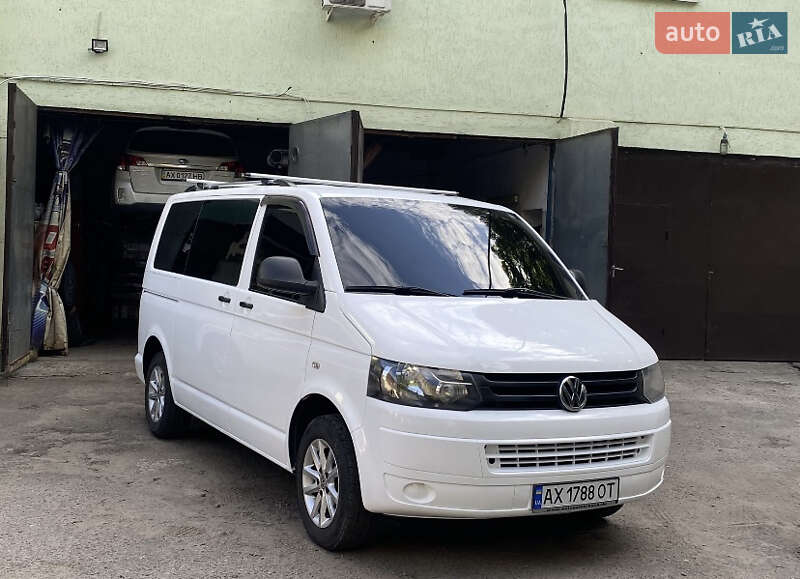 Volkswagen Transporter 2010